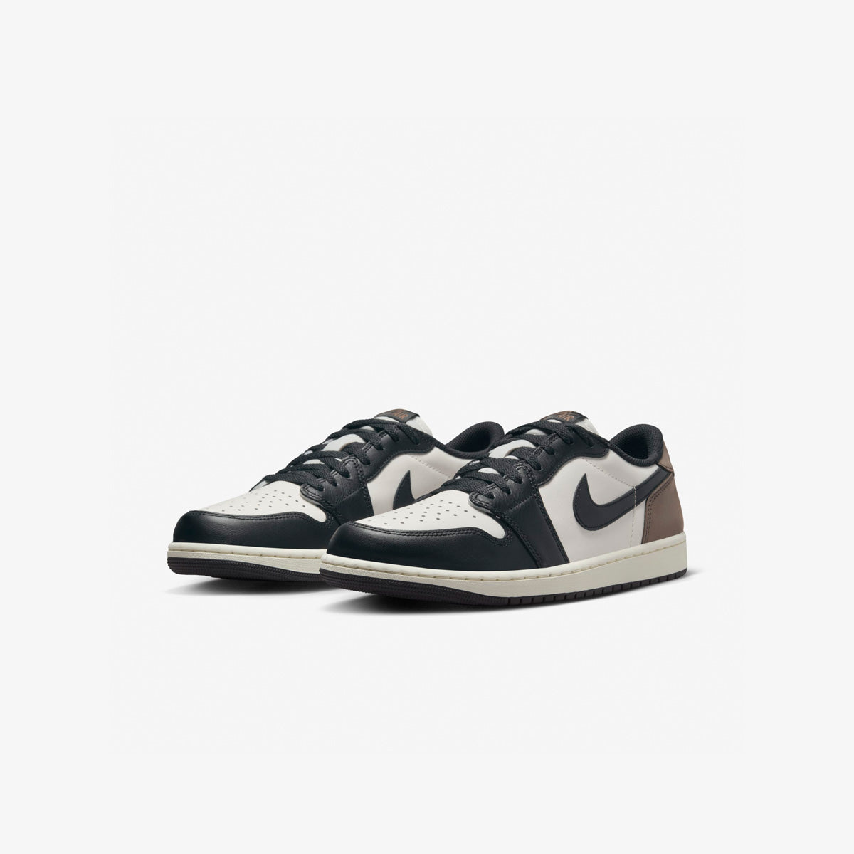 Air Jordan 1 Retro Low OG 